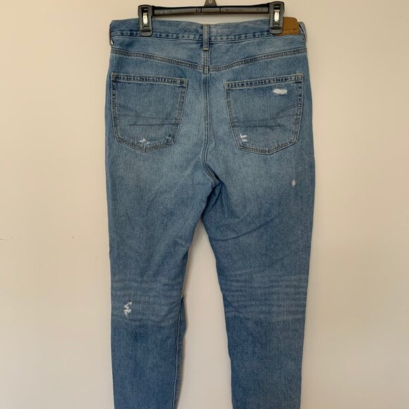 AMERICAN EAGLE HIGH RISE DISTRESSED JEANS SIZE 14 LONG - Picture 6 of 10